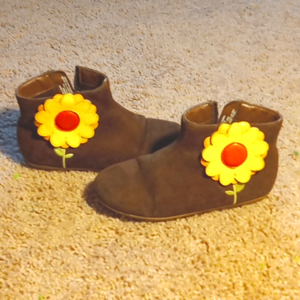 Girls sunflower ankle boots